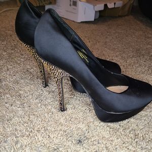 Steve Madden Black Heels